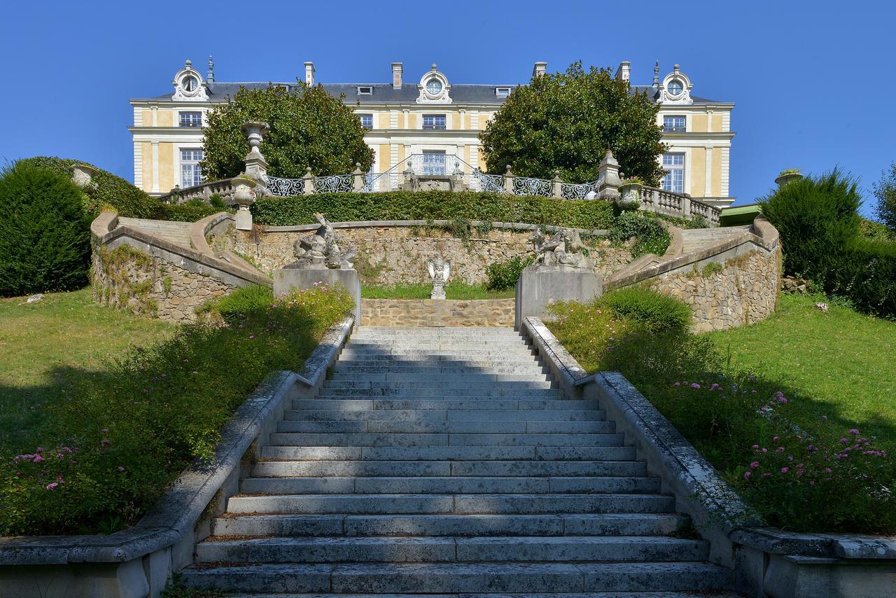 Chateau Colbert Maulevrier Ngoại thất bức ảnh